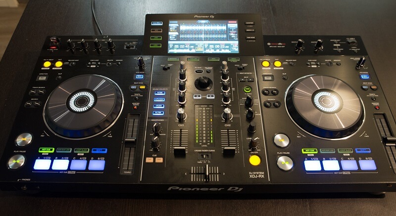 ban-dj-pioneer-xdj-rx-gia-tot
