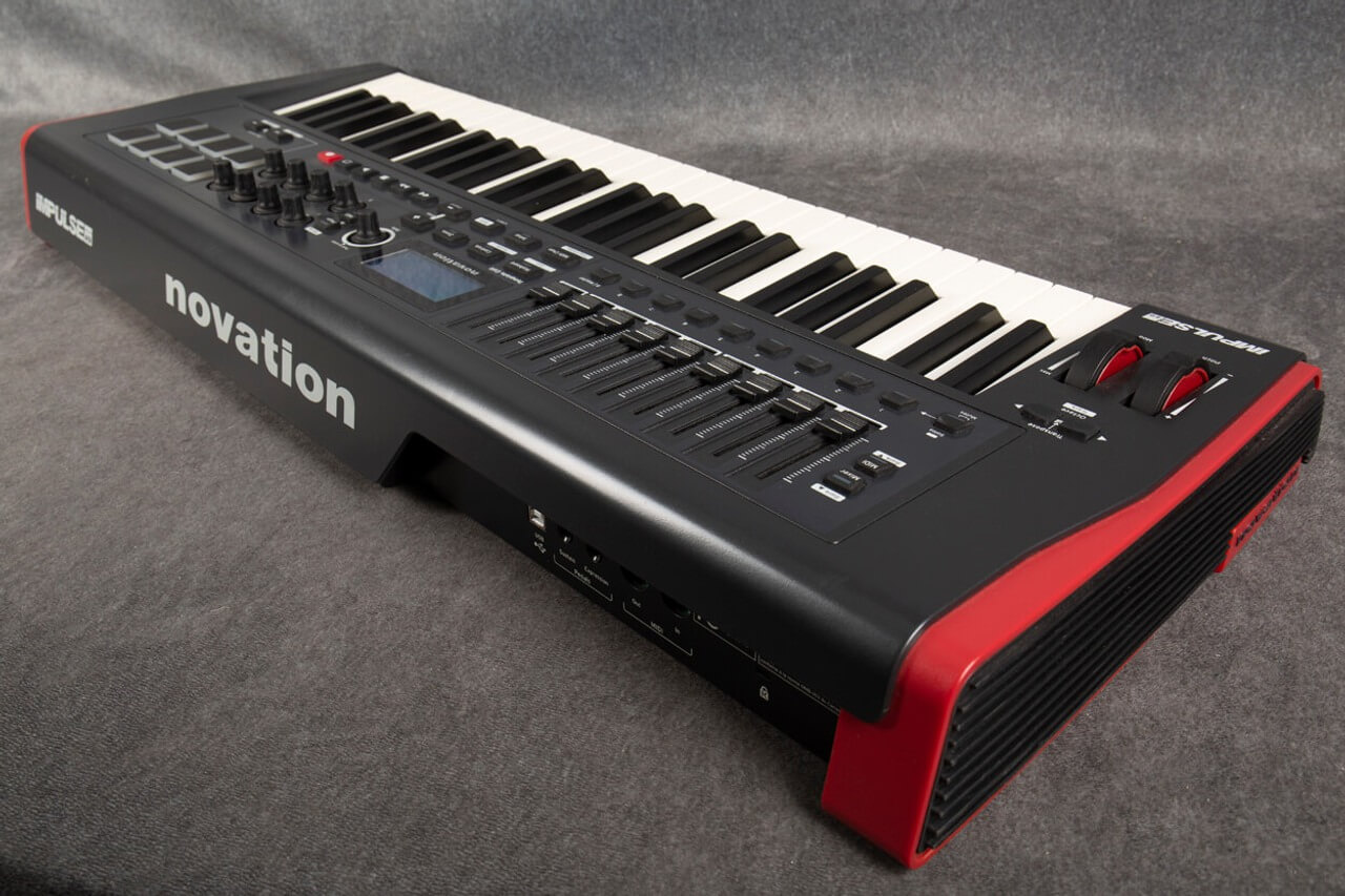 impulse-49-midi-keyboard-chinh-hang