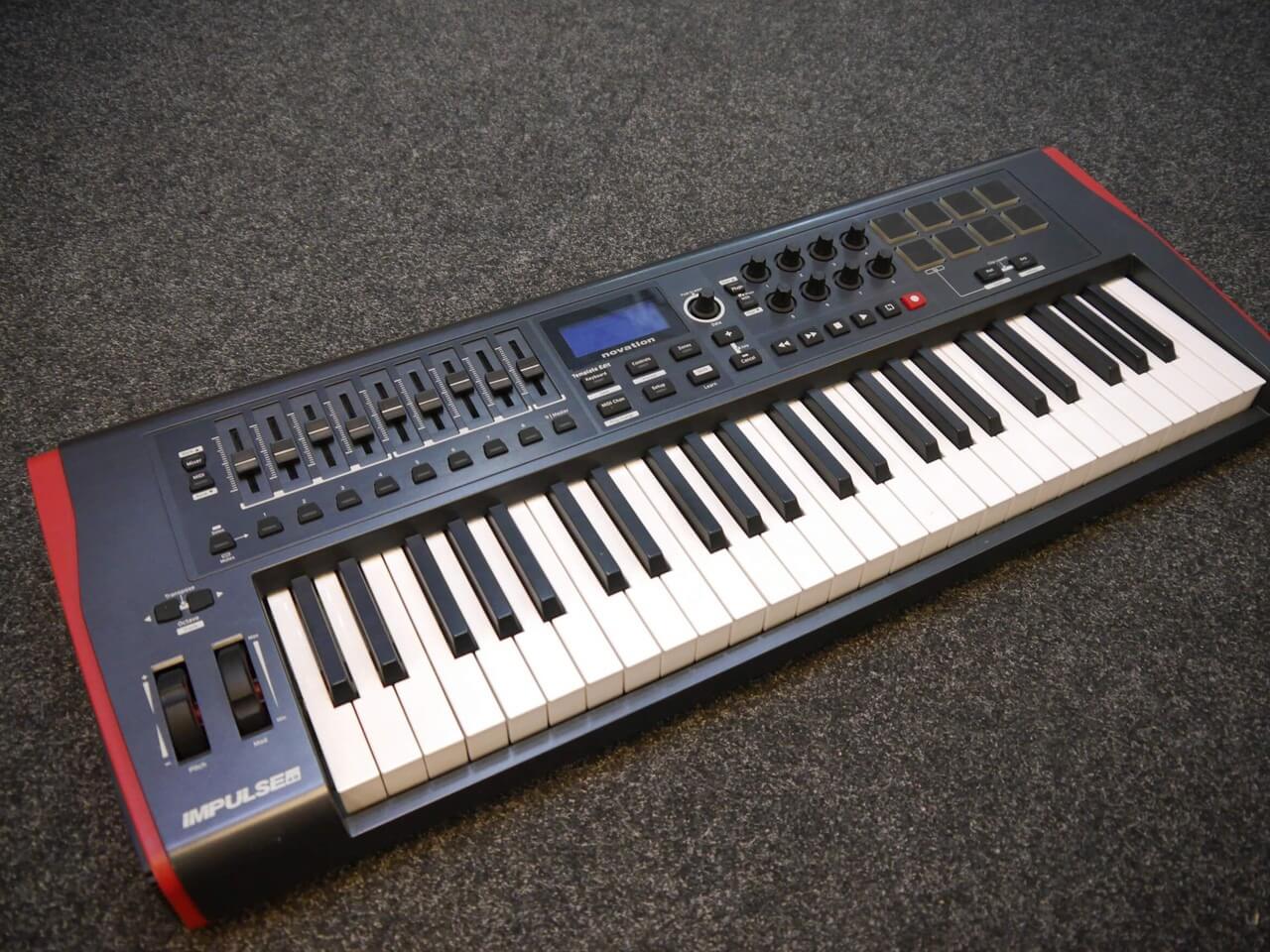 impulse-49-midi-keyboard-mua-o-dau