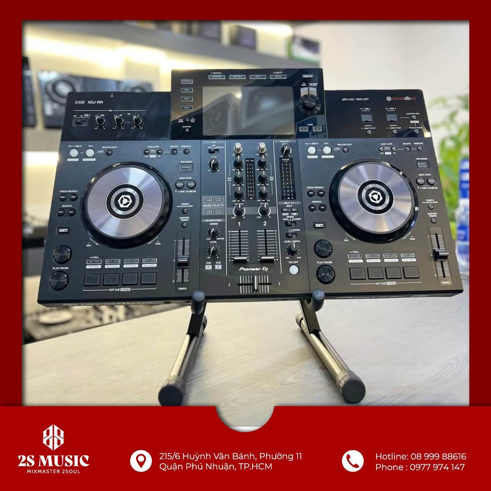 xdj-rr-vs-ddj-800-so-sanh-tong-the