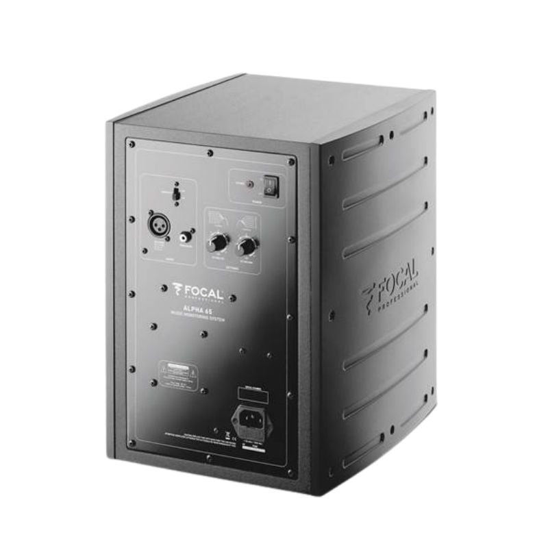 loa-focal-alpha-65-gia-tot